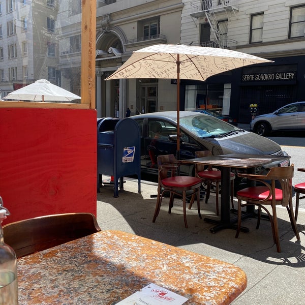 Photo prise au Café de la Presse par Marc E. le4/18/2021