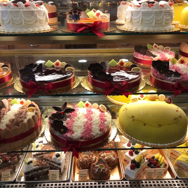 Das Foto wurde bei Schubert’s Bakery von Marc E. am 2/24/2018 aufgenommen