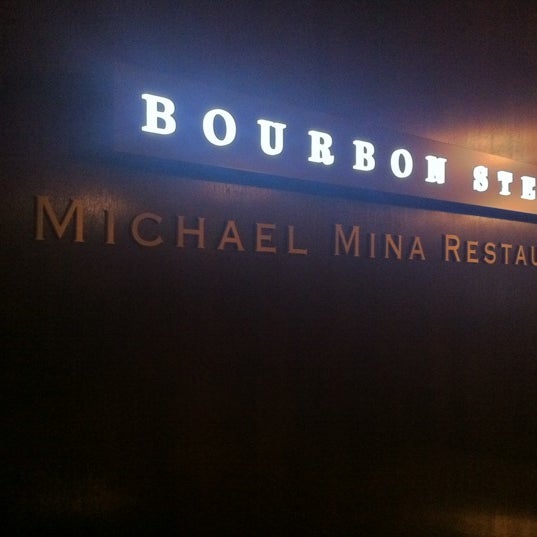 Photo prise au Bourbon Steak par Bob F. le10/5/2012