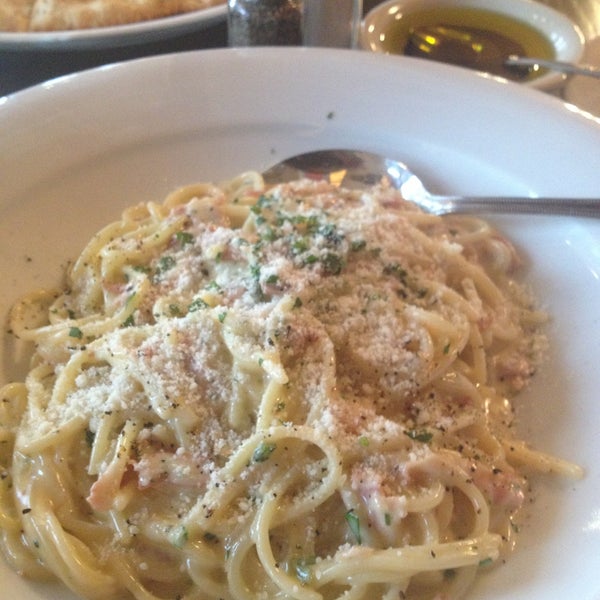 The Spaghetti Carbonara is delicious!