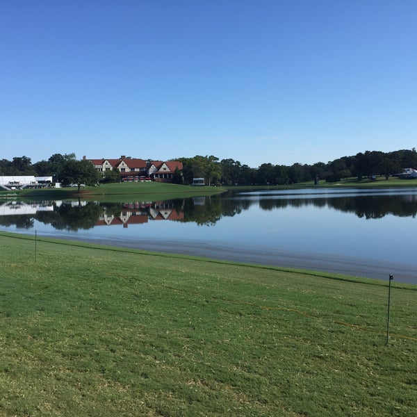 Photo taken at East Lake Golf Club by Gregory M. on 9/25/2016