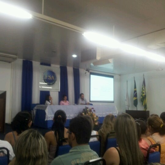 11/24/2012에 Andreia S.님이 Faculdade Santo Agostinho (FSA)에서 찍은 사진