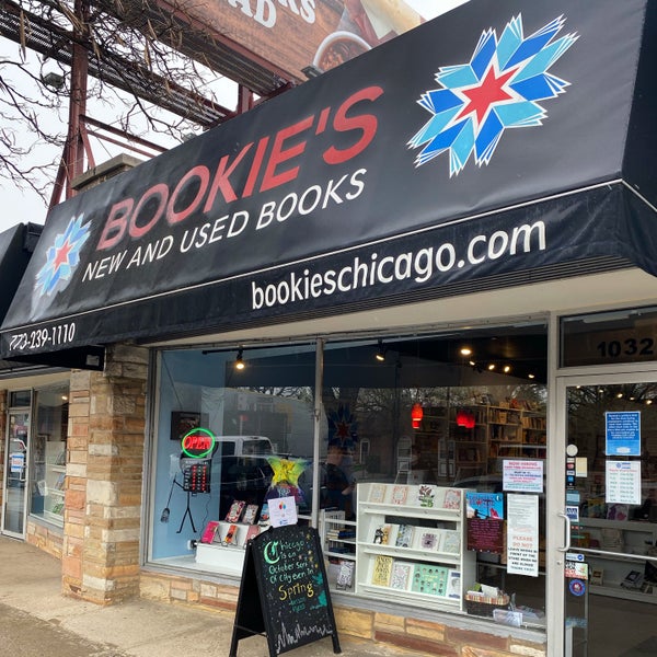 Photo taken at Bookie&#39;s - New &amp; Used Books by Joe S. on 4/30/2022