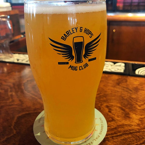 Photo taken at Barley And Hops Grill &amp; Microbrewery by Wes W. on 6/23/2018