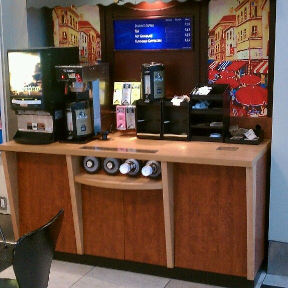 Relay Toronto Pearson International Airport 1 tip from 523 visitors