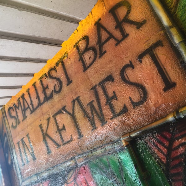 6/17/2016에 Alex H.님이 Smallest Bar에서 찍은 사진