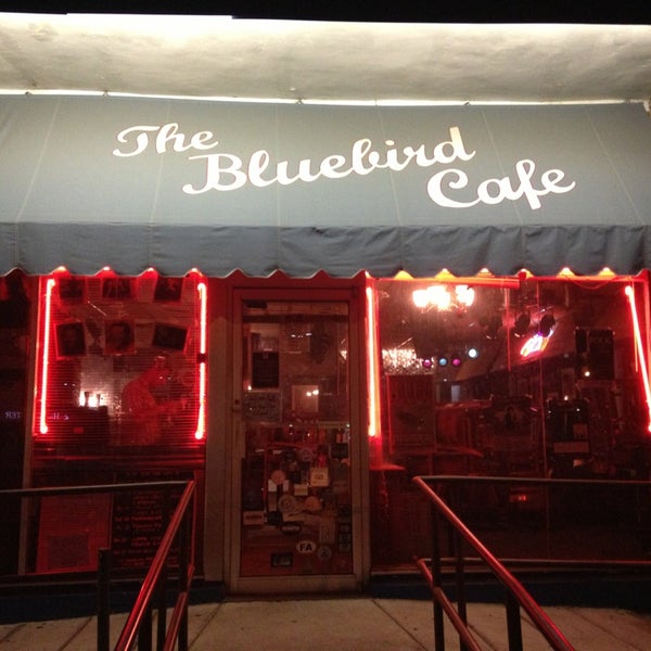 The Bluebird Cafe - intimate songwriter venue featured on film photo 2
