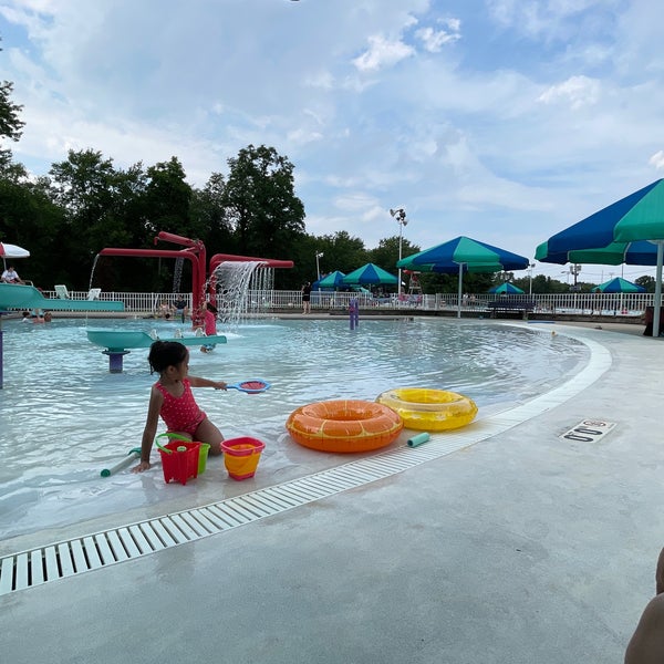 Glen Rock Municipal Pool Swimming Pool in Glen Rock
