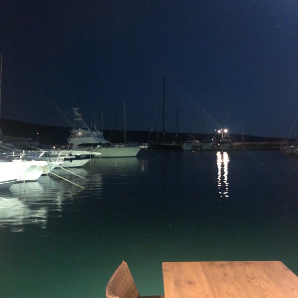 4/19/2019에 Arzu P.님이 Alaçatı Port Balık에서 찍은 사진