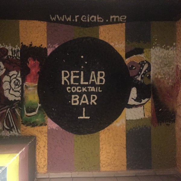 Foto diambil di ReLab Cocktail Bar oleh Ilariia B. pada 5/27/2016
