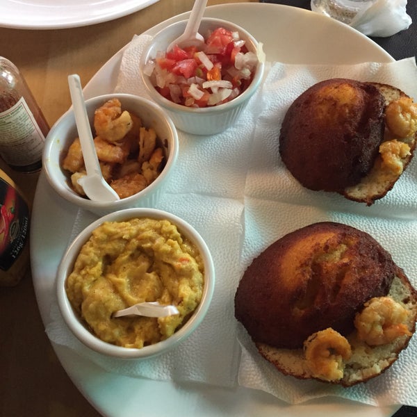 Giro Praia Rua dos Navegantes, 2277