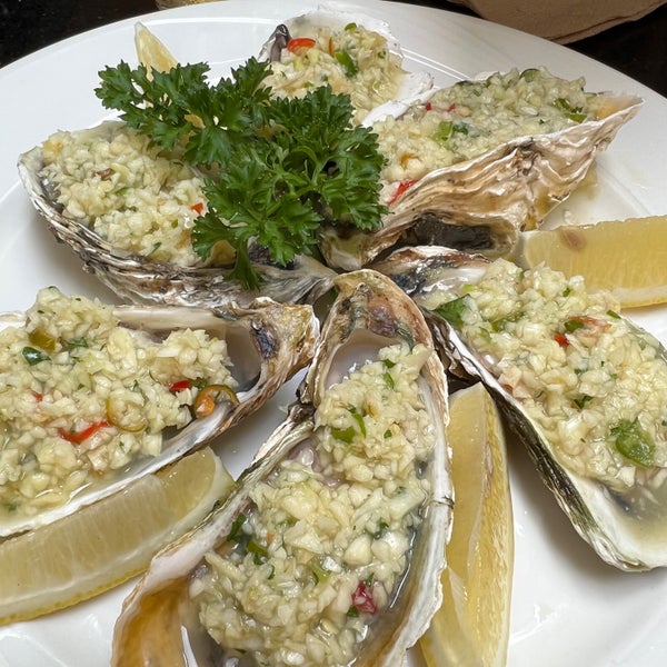 Piccola Kitchen & Bar Bukit Ceylon 2 tips