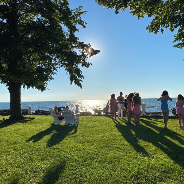 Hedges 9 Mile Point Restaurant ster, NY