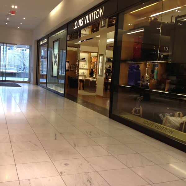 Louis Vuitton Calgary Chinook Centre - Opening Hours - 6455