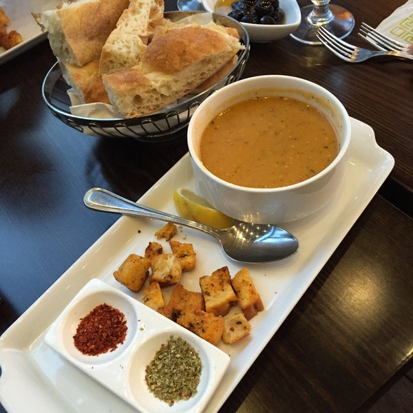 Foto diambil di Ali Baba Turkish Cuisine oleh Helen pada 1/16/2016