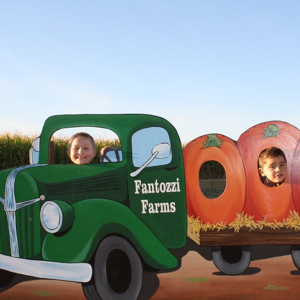 Foto tirada no(a) Fantozzi Farms Corn Maze and Pumpkin Patch por Fantozzi Farms Corn Maze and Pumpkin Patch em 7/27/2013