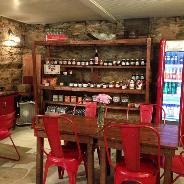 8/17/2013 tarihinde Neill D.ziyaretçi tarafından Julianna&#39;s Coffee &amp; Crepes'de çekilen fotoğraf