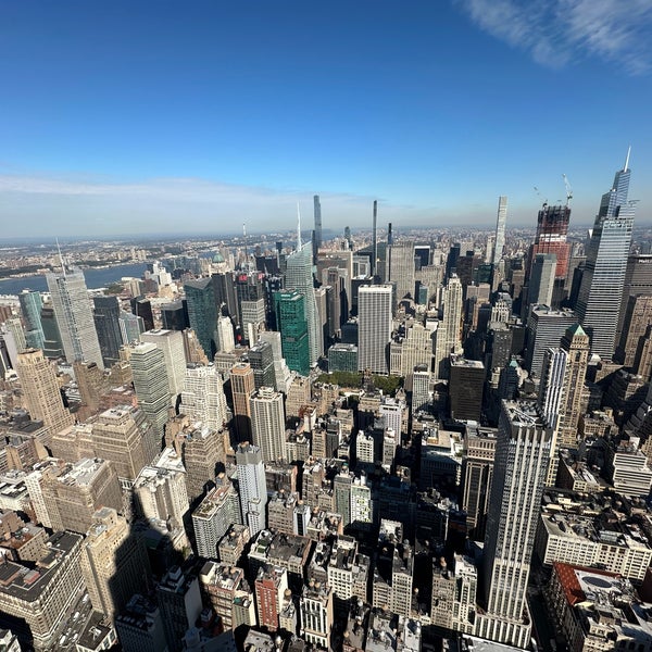 Foto tirada no(a) 86th Floor Observation Deck por tbsrhrdt em 10/11/2023
