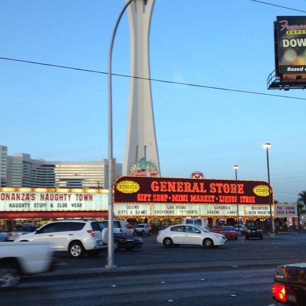 Corner of sahara and las vegas blvd Las Vegas, NV