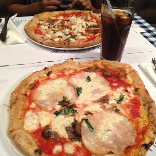 Photo taken at Brandi Pizzeria by Bader on 11/16/2012