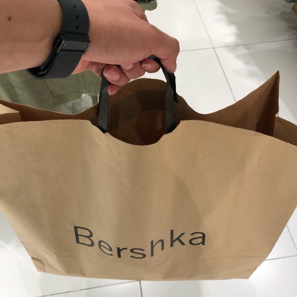 Photos at Bershka - Ziya Gökalp - İstanbul, İstanbul