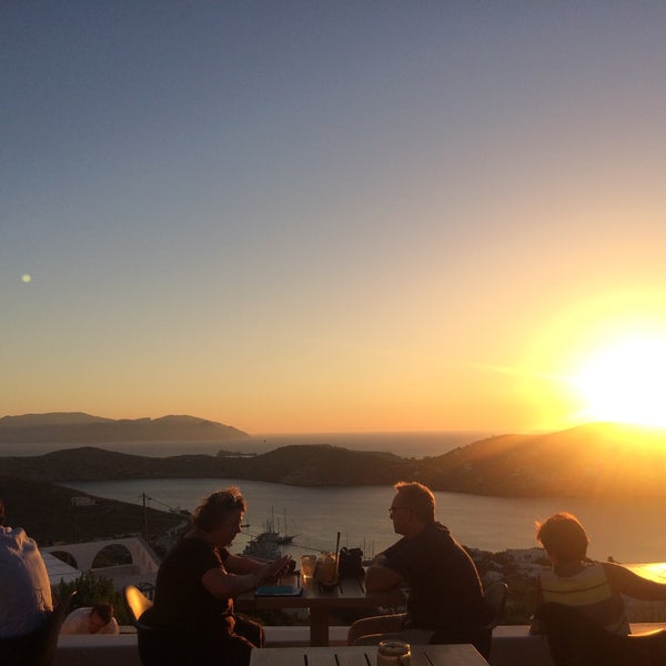 7/13/2016 tarihinde Ana Stojanoska .ziyaretçi tarafından Ios Club - sunset cocktail bar'de çekilen fotoğraf