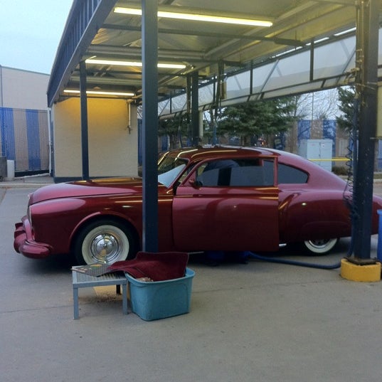 Bubbles Car Wash Northwest Edmonton 2 tips from 55 visitors