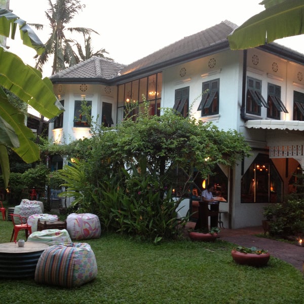 Photos At Issaya Siamese Club อ ษยา สยามม สคล บ 109 Tips From 1963 Visitors Photos At Issaya Siamese Club อ ษยา สยามม สคล บ 109 Tips From 1963 Visitors