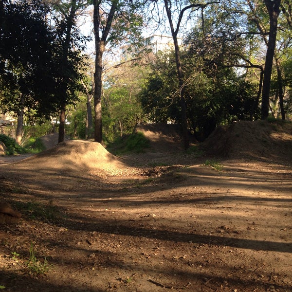 9th street dirt jumps