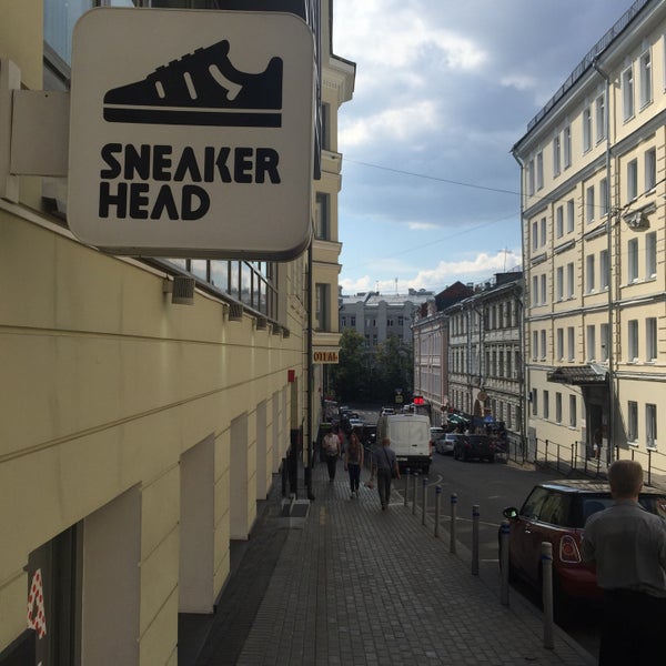 Photo taken at Sneakerhead by vatakAtov^^ on 7/2/2015
