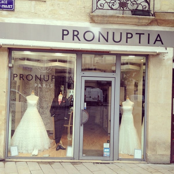 Pronuptia magasin shop