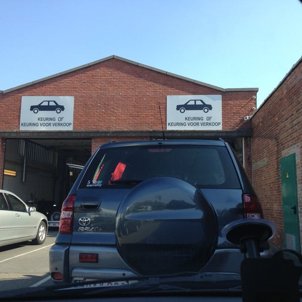 Autokeuring AVBTC Hoboken Vehicle Inspection Station