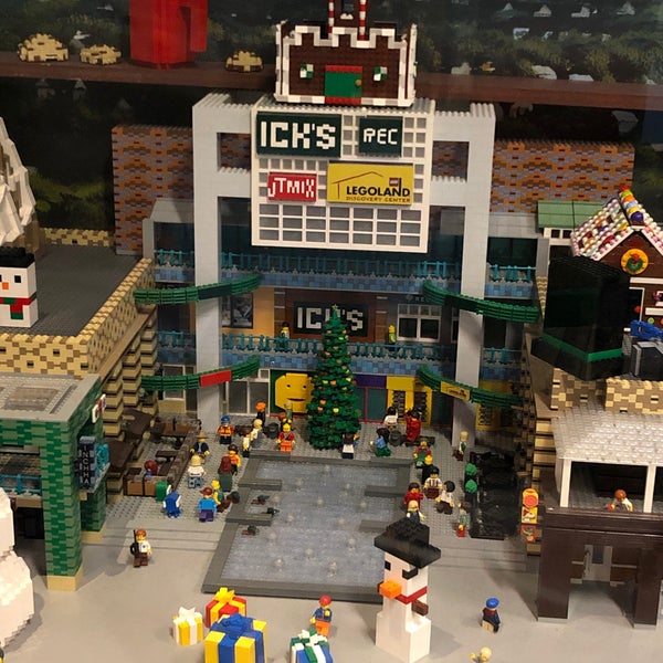 Photo taken at LEGOLAND® Discovery Center by Andrew L. on 12/29/2019