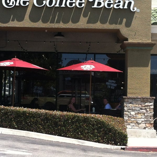 8/6/2013にDebbieがThe Coffee Bean &amp; Tea Leafで撮った写真