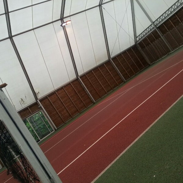 Court de Tennis Alain Mimoun Tennis Stadium in Paris