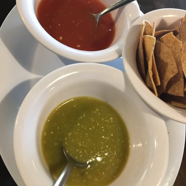 Taquería Juárez Av. Eugenio Garza Sada 3976 Sur