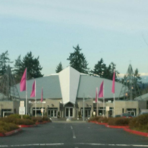 Mary, Queen of Peace, Catholic Church 1121 228th Ave SE Mary, Queen of Peace, Catholic Church 1121 228th Ave SE