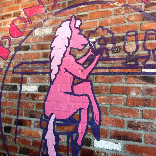 9/17/2019에 Gerry D.님이 Pink Pony에서 찍은 사진