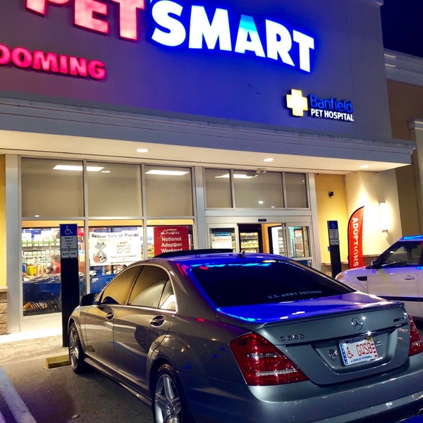 PetSmart Pet Supplies Store in Kissimmee