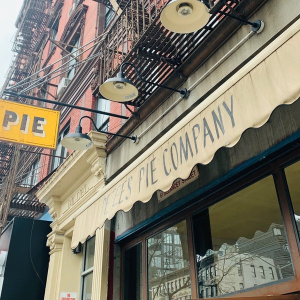 Photo prise au Petee&#39;s Pie Company par Ringo le4/19/2020