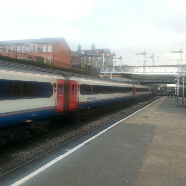 Foto diambil di East Lancashire Railway oleh Peter H. pada 10/12/2013
