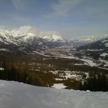 Photo taken at Fernie Alpine Resort by Marcia J. on 2/19/2013
