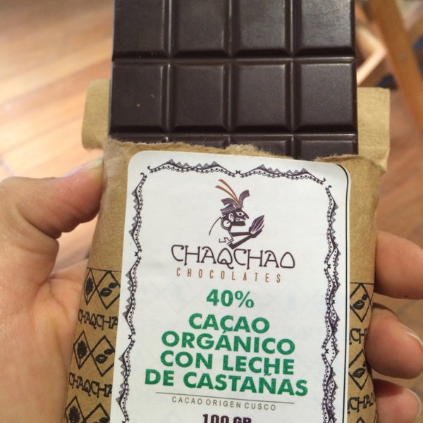 Chocolate orgánico, muy bueno🍫!! tal vez la única opción sin gluten en la tienda.. S/. 18 soles