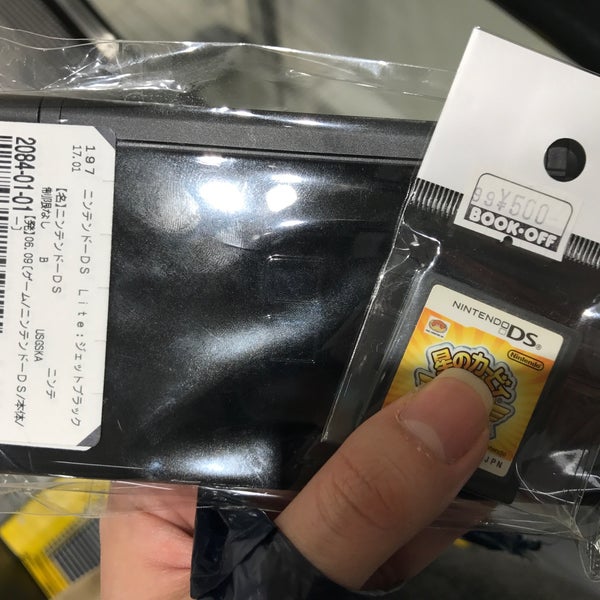 Fotos Em Bookoff 新宿駅西口店 西新宿 Toquio 東京都 Fotos Em Bookoff 新宿駅西口店 西新宿 Toquio 東京都
