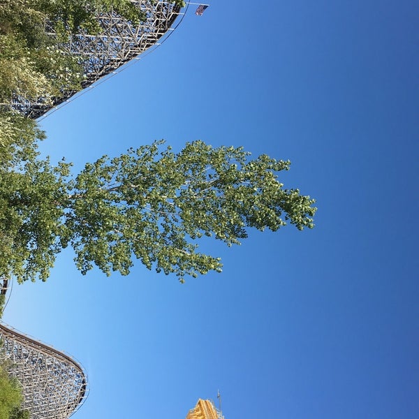 Photo taken at Michigan&#39;s Adventure by Christopher V. on 9/4/2017
