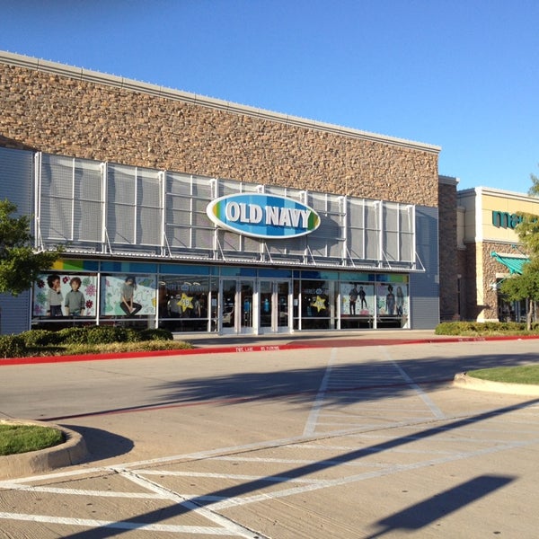 Old Navy Clothing Store in Denton