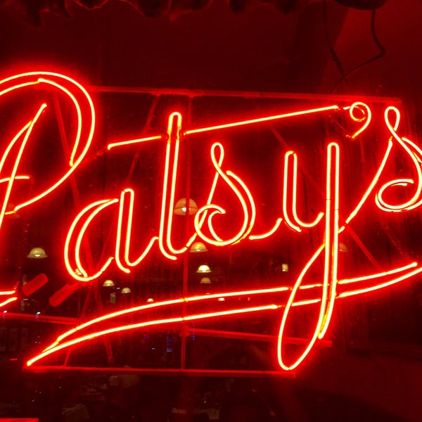 Foto diambil di Patsy&#39;s Pizza - East Harlem oleh Matt K. pada 9/30/2018