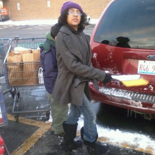 Rockford Rescue Mission Thrift Store 2710 20th St