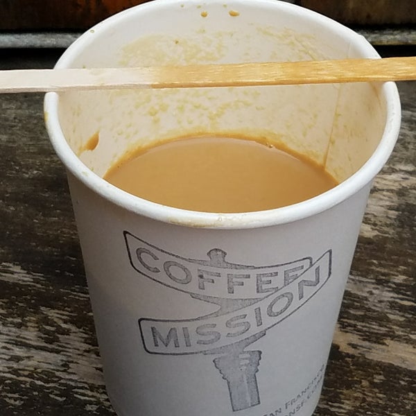 Das Foto wurde bei Coffee Mission von Jordan G. am 5/5/2018 aufgenommen