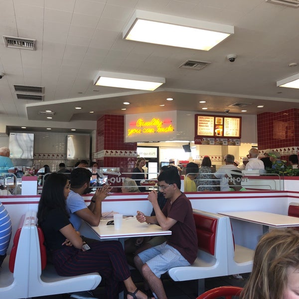 6/9/2019에 Marc G.님이 In-N-Out Burger에서 찍은 사진